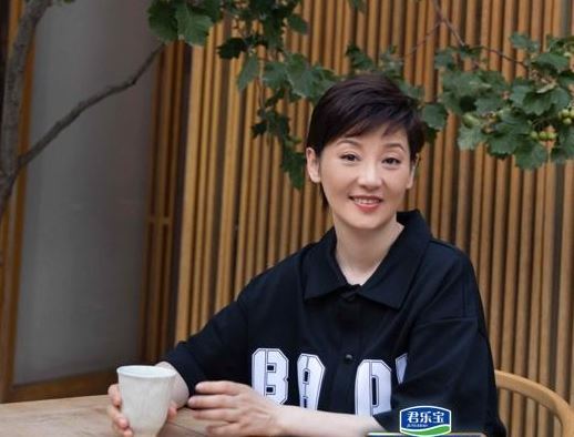 徐帆《走在回家的路上》：笑谈人艺“求学”时光