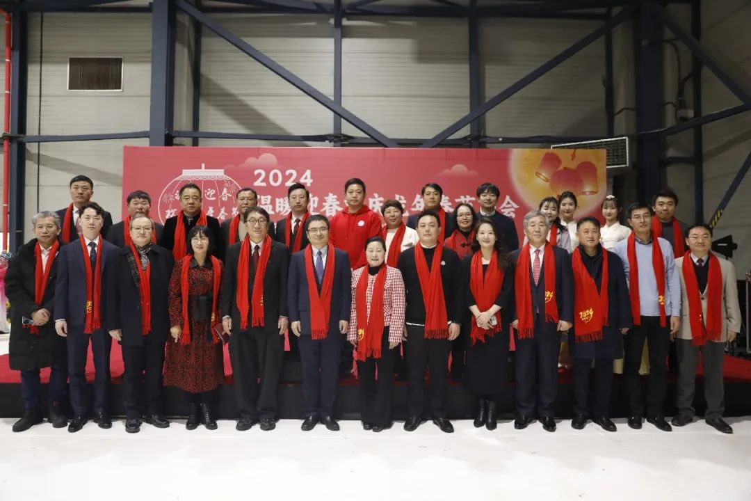 韩国首尔举行2024温暖迎春·欢庆龙年春节庙会