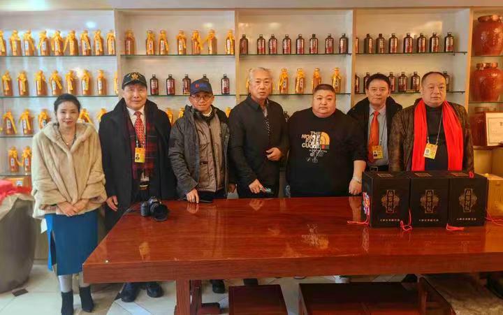 全国“两会”记者走进北京牟氏南德贸易公司