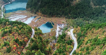 九寨四季皆胜景：这片山水藏着多少自然密码？