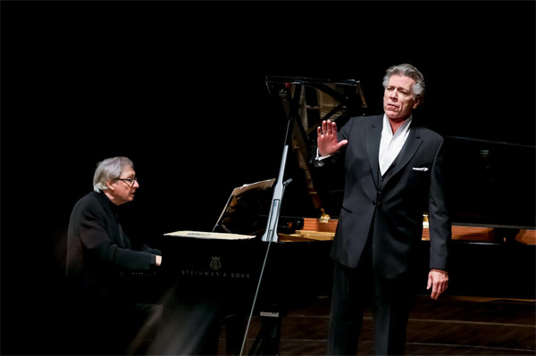 托馬斯・漢普森首臨深圳！“馬勒歌曲之夜”書寫古典音樂年度經典